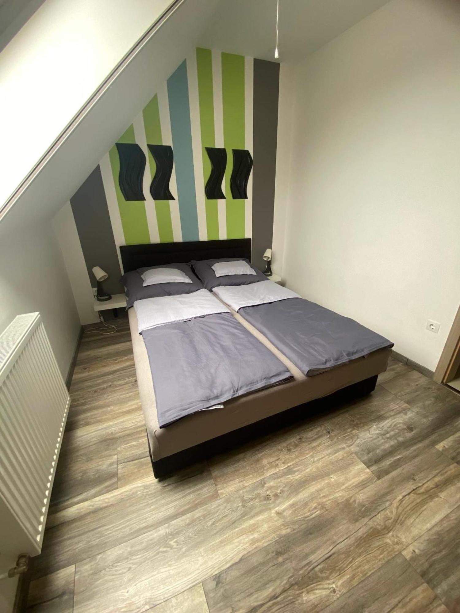 Lexy Family Apartman Hajdúszoboszló Dış mekan fotoğraf